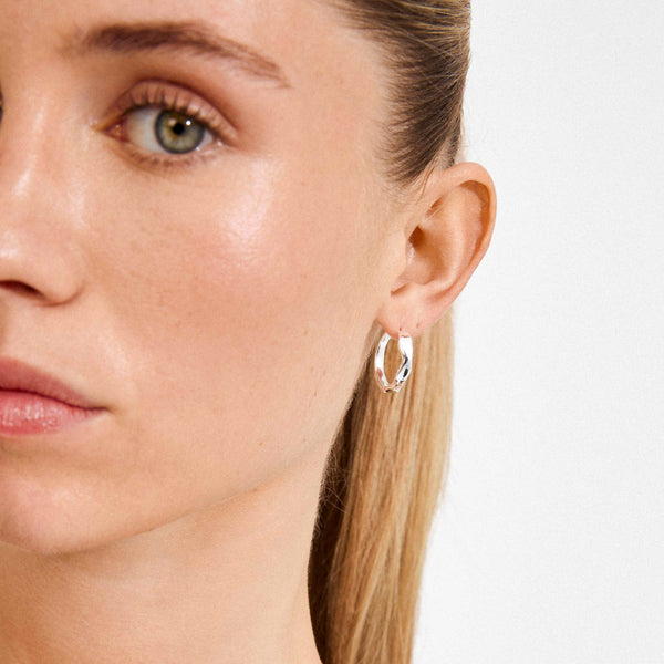 (W) Boucles d’oreilles : Ember : Plaqué argent