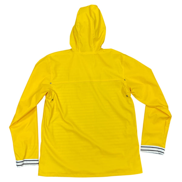 Imperméable Jaune vue de dos