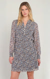 Robe ceinturée à boutons